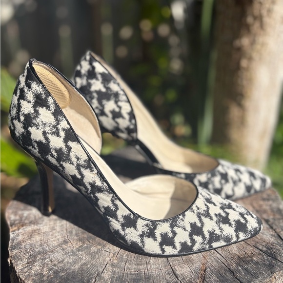 Anne Klein Shoes - Anne Klein Akzya Houndstooth Heels Size 8.5M